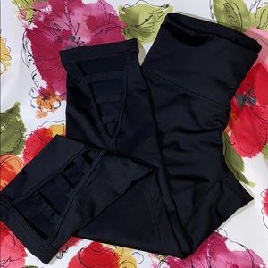 Zella High Waist Cropped Leggings - Black - Small